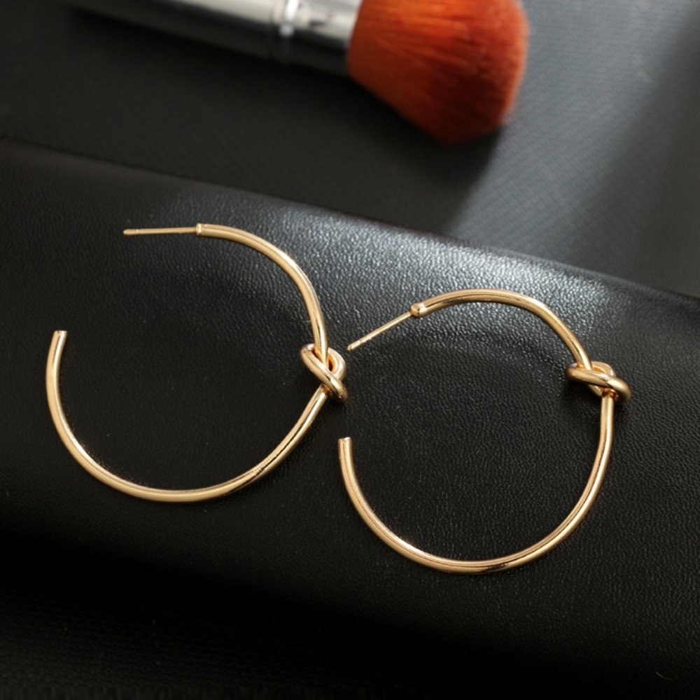 Unique Design//Bow Hoop Earrings Gold Silver - Picture 3 of 6